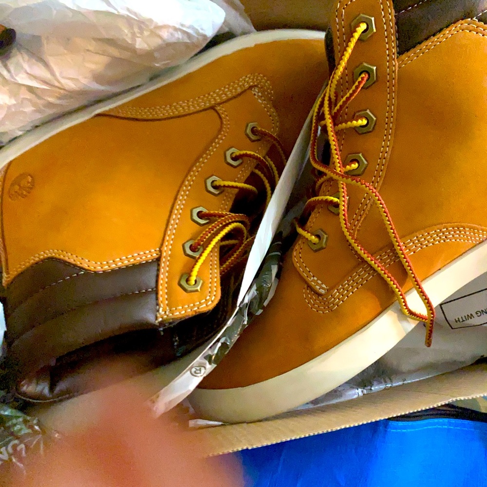 Timberland women’s sneakers